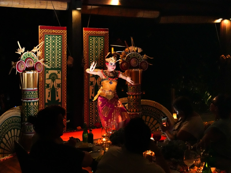 Botanical BBQ Night